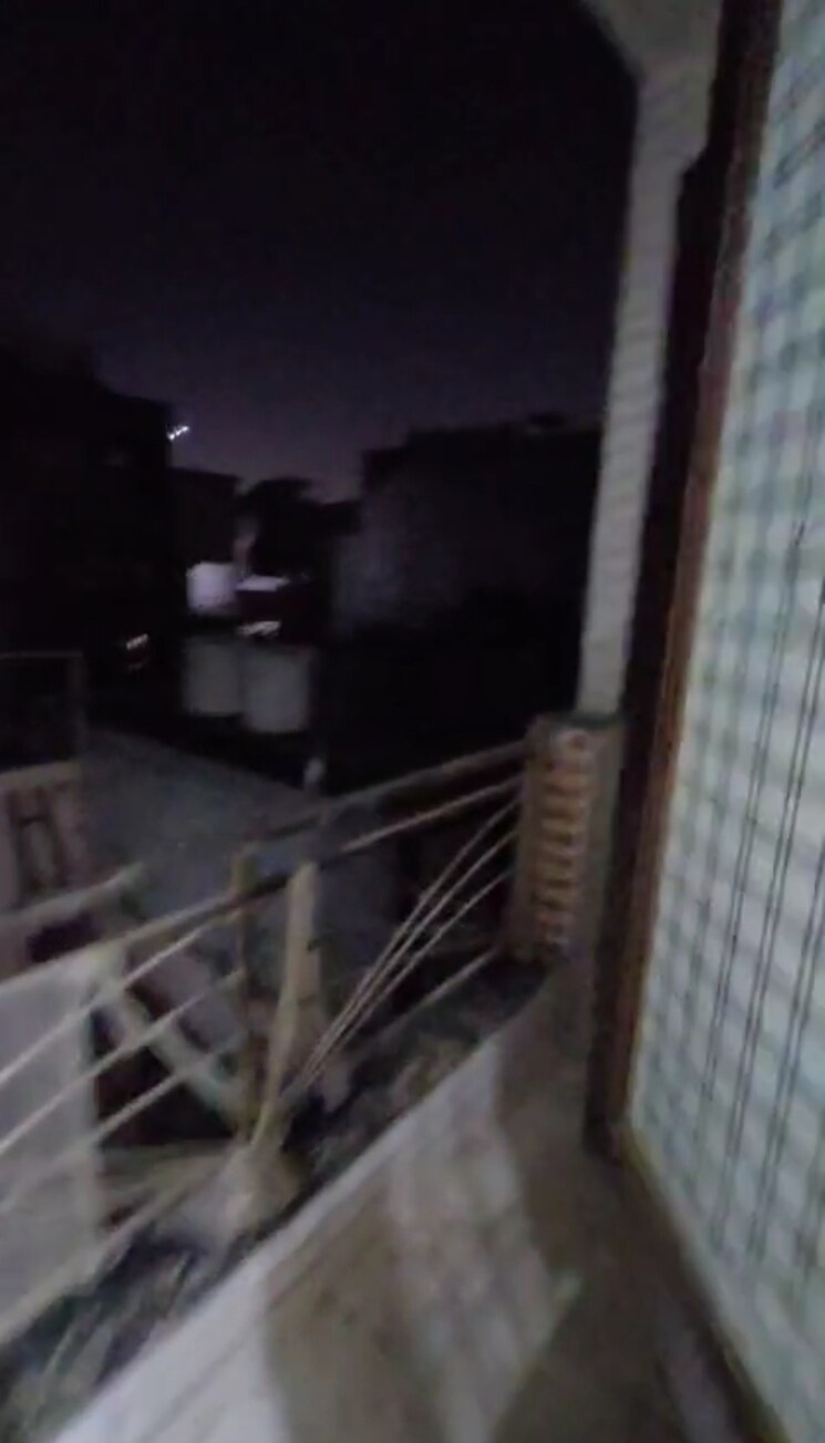 Balcony, new ashok nagar 2 Bedroom 630 Sq.Ft. Builder Floor In New Ashok Nagar Delhi 9000455