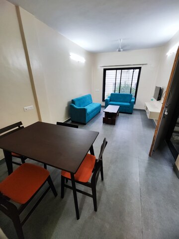Team Area in 1 BHK Apartment at New Akshya CHS, Koregaon Park – for Rent