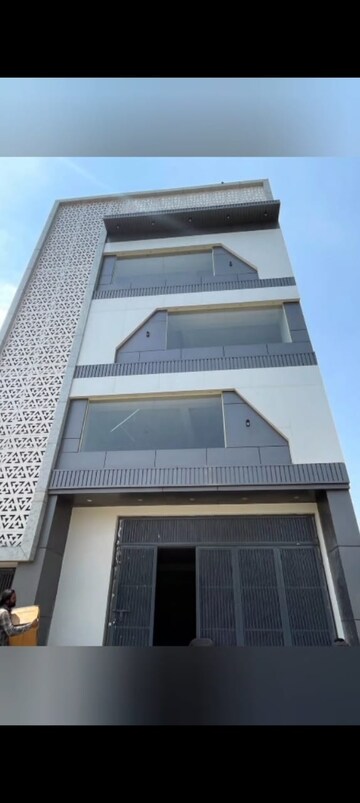 3 BHK Independent House For Sale in Sector 14 Wave City