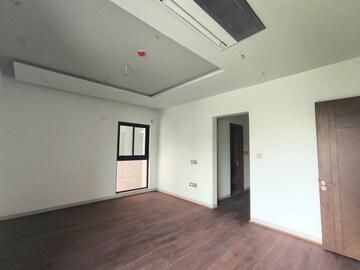 Room in 3 BHK Apartment at Rajapushpa Provincia, Narsingi – for Rent