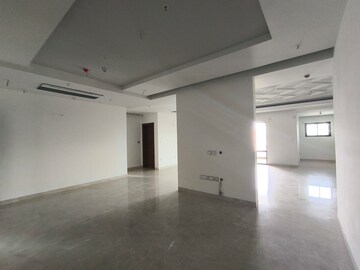 Room in 3 BHK Apartment at Rajapushpa Provincia, Narsingi – for Rent