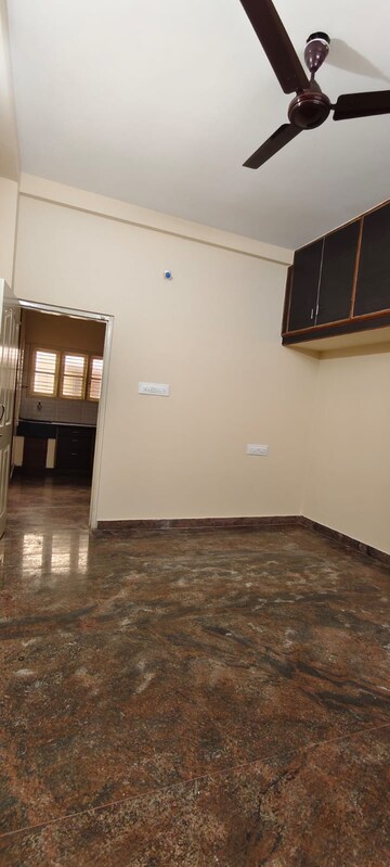 Room in 2 BHK Independent House at Ramamurthy Nagar – for Rent