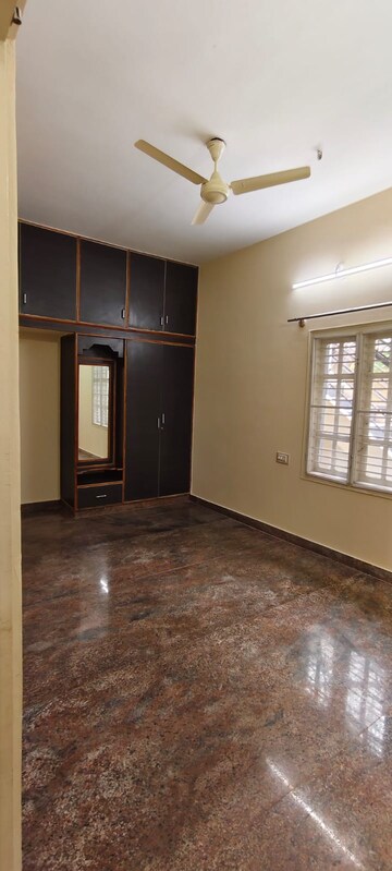 Room in 2 BHK Independent House at Ramamurthy Nagar – for Rent