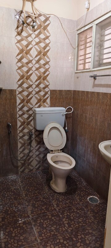 Bathroom in 2 BHK Independent House at Ramamurthy Nagar – for Rent
