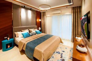 Bedroom in 2 BHK Apartment at Santacruz East – for Sale