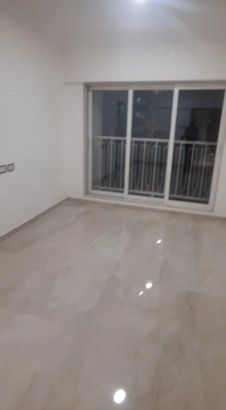 Room, santacruz east 2 Bedroom 650 Sq.Ft. Apartment In Santacruz East Mumbai 9000546