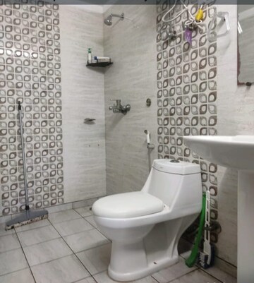 Bathroom in 6+ BHK Independent House at RWA Apartments Sector 50, Sector 50 – for Sale