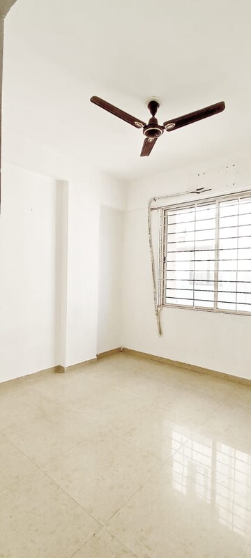 Room in 2 BHK Apartment at Nigam Nagar – for Sale