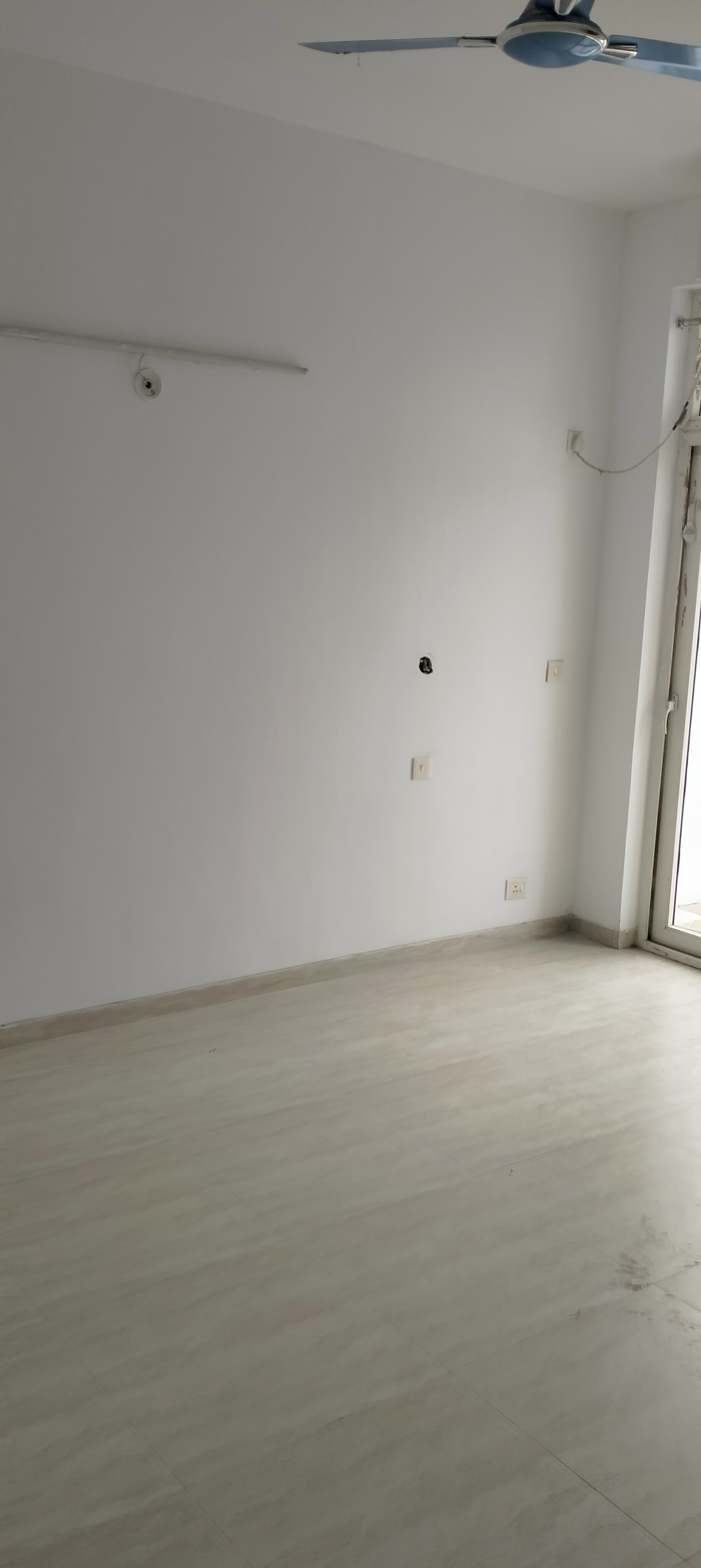 3.5 BHK 2200 Sq.Ft. Apartment in Ansal API Celebrity Greens