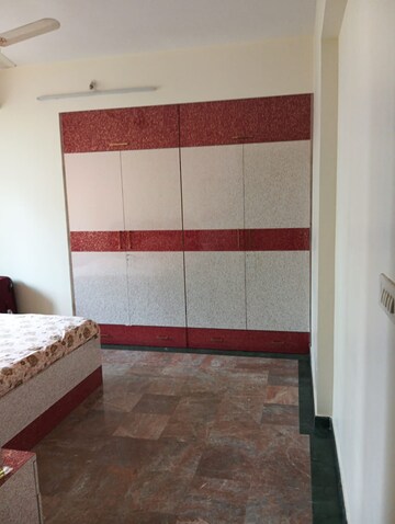 Furnished Amenities in 3 BHK Apartment at Hiranandani Estate Spring Hill, Ghodbunder Road – for Rent