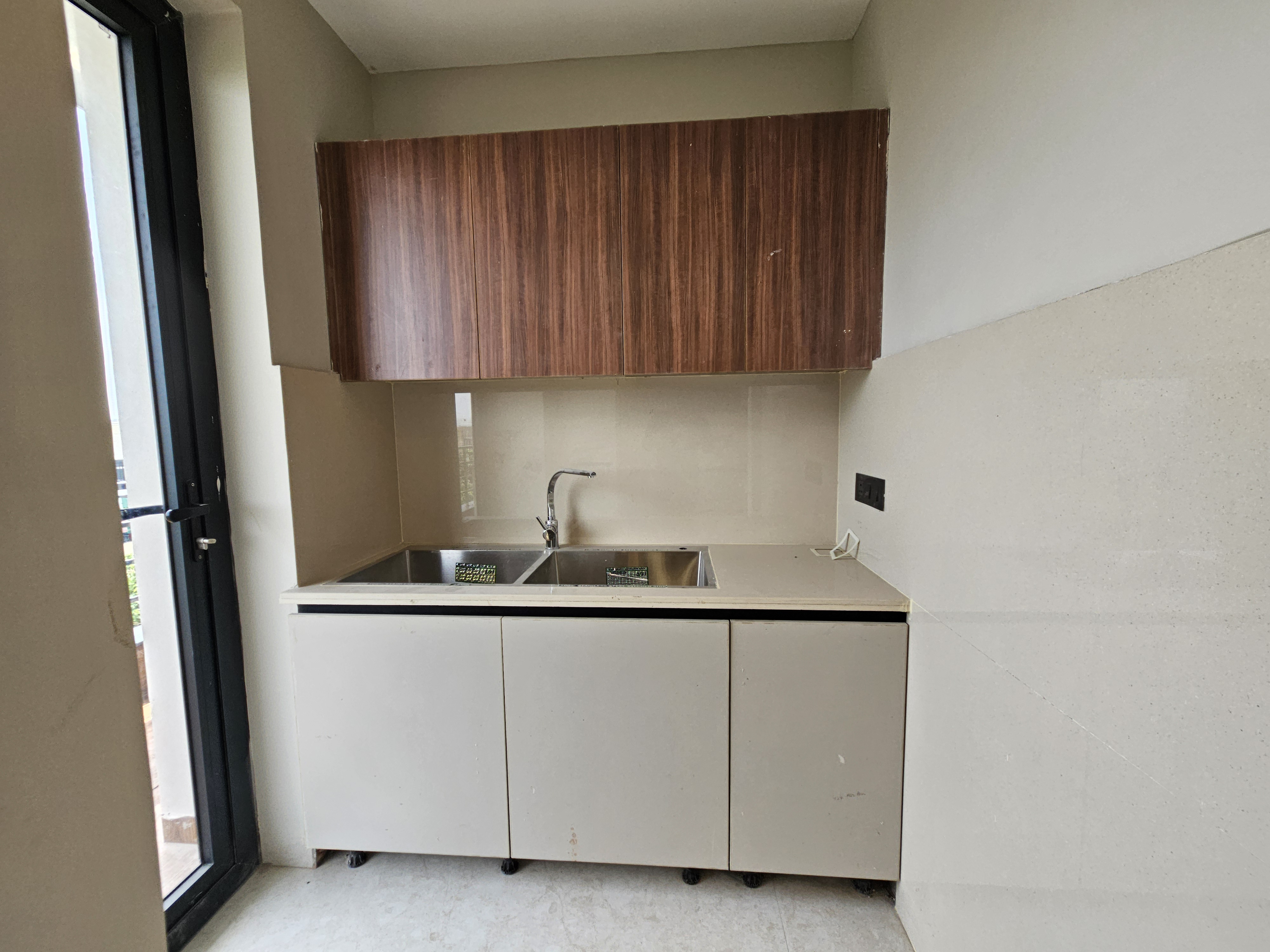 4 BHK + Pooja Room,Servant Room Builder Floor For Sale in Luxury Builder Floor , se