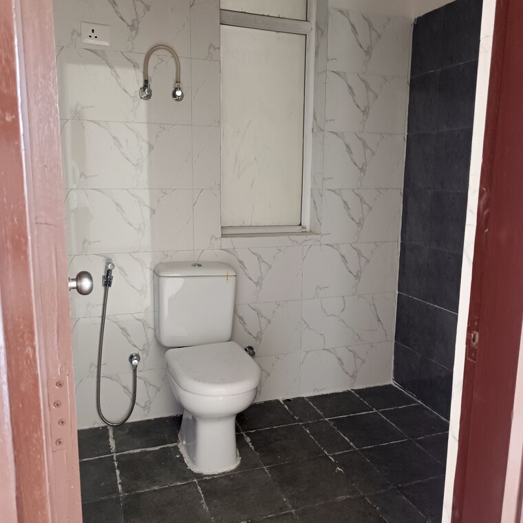 Bathroom, rps-auria 3 Bedroom 1565 Sq.Ft. Apartment In Sector 88 Faridabad 9000590