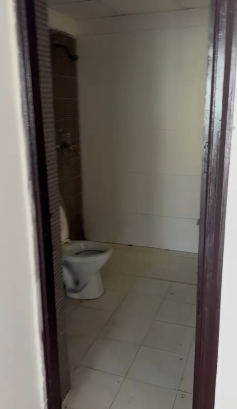 Bathroom, gh-7-crossings-republik 2 Bedroom 1270 Sq.Ft. Apartment In Vijay Nagar Ghaziabad 9000604