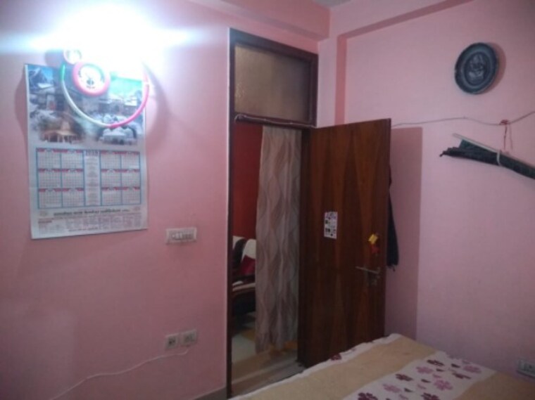 Room, pratap vihar 2 Bedroom 750 Sq.Ft. Builder Floor In Pratap Vihar Ghaziabad 9000601