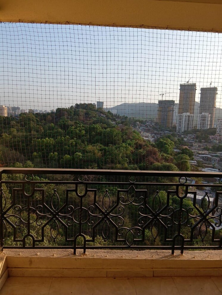 Balcony, hiranandani-estate-spenta 3 Bedroom 1200 Sq.Ft. Apartment In Ghodbunder Road Thane 9000624