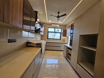 Kitchen in 4 BHK Builder Floor at Sector 84 – for Sale