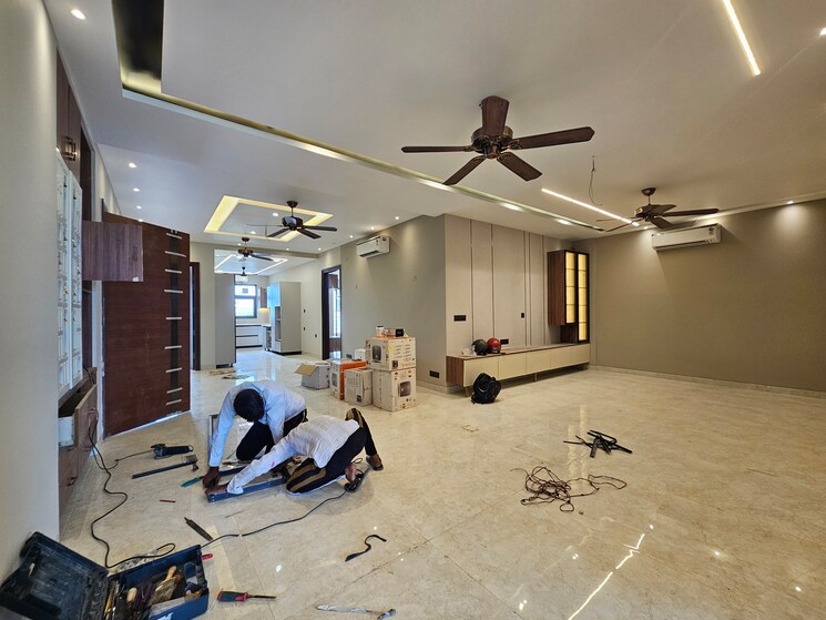  Parking, sector 84 4 Bedroom 350 Sq.Ft. Builder Floor In Sector 84 Faridabad 9000755