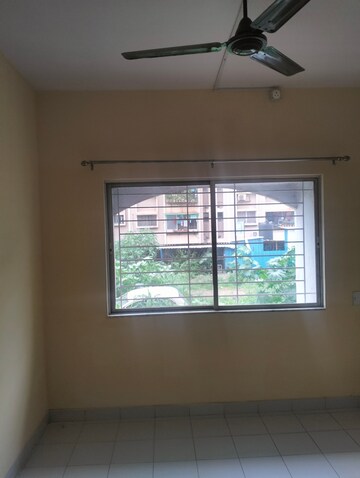 Room in 2 BHK Apartment at Natasha Enclave, Kondhwa – for Rent