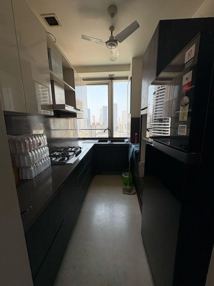 Kitchen, indiabulls-blu 3 Bedroom 1467 Sq.Ft. Apartment In Worli Mumbai 9000646