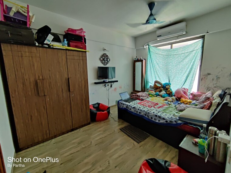 Room, zundal 2 Bedroom 950 Sq.Ft. Apartment In Zundal Ahmedabad 9000669