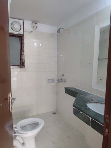 Bathroom in 2 BHK Apartment at Ansal Sushant Estate, Sector 52 – for Rent