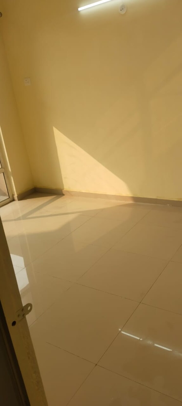 Room, pyramid-elite 2 Bedroom 673 Sq.Ft. Apartment In Sector 86 Gurgaon 9000719