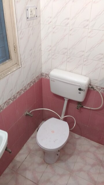 Bathroom in 2 BHK Apartment at Sector 49 – for Rent