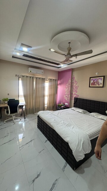 Bedroom in 3.5 BHK Apartment at Rohtas Presidential Arcade, Vibhuti Khand – for Rent