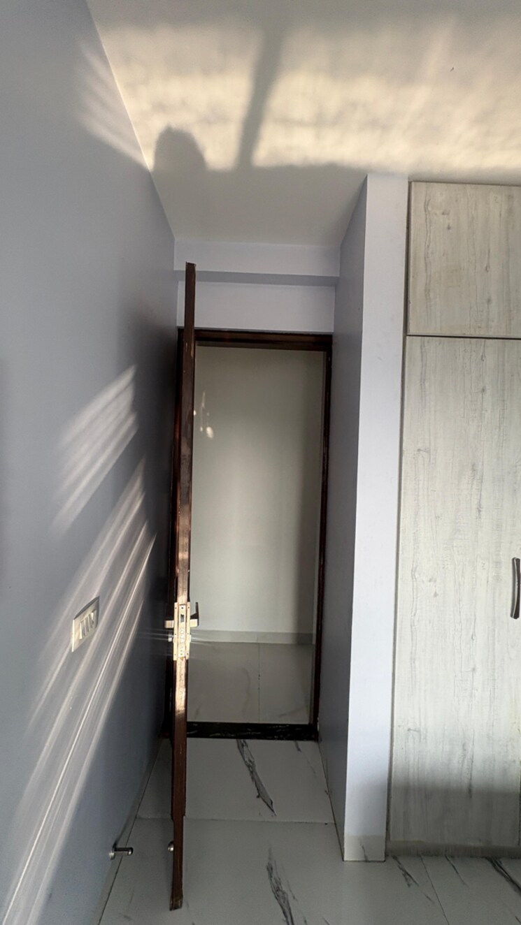 Other, rohtas-presidential-arcade 3.5 Bedroom 2350 Sq.Ft. Apartment In Vibhuti Khand Lucknow 9000732