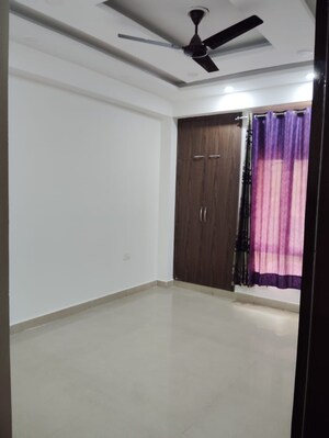 Room in 4 BHK Independent House at RWA Apartments Sector 122, Sector 122 – for Sale
