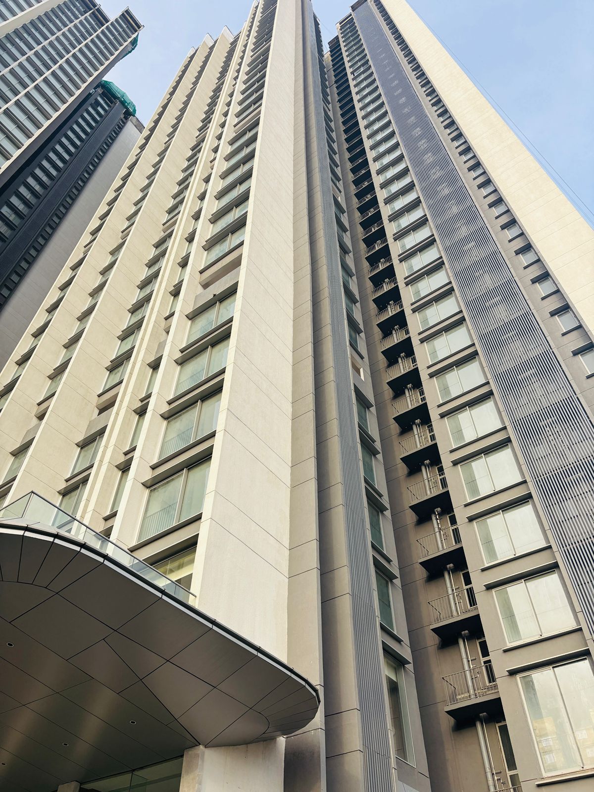 2 BHK + Pooja Room Apartment For Rent in Sunteck City Avenue 4