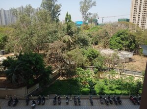 2 BHK Apartment For Sale in Dosti West County, Balkum Pada