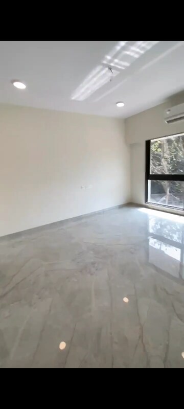 Room in 2 BHK Apartment at Ajmera Boulevard, Malad West – for Sale