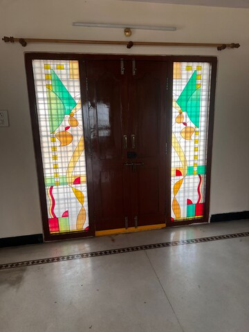 Room in 3 BHK Apartment at Saleem Nagar – for Rent