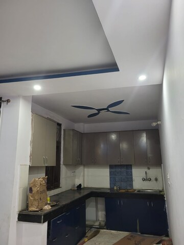 Kitchen in 2 BHK Builder Floor at Mayur Vihar Phase 1 – for Rent