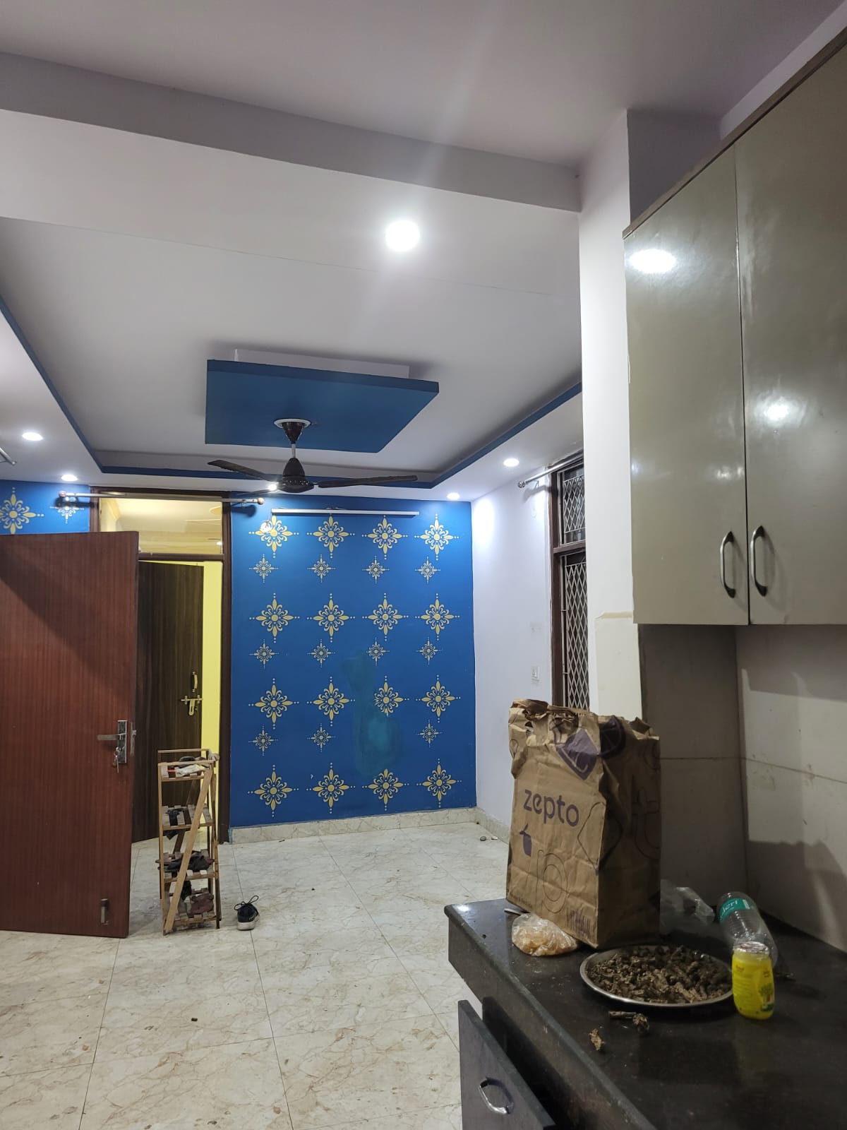 2 BHK Builder Floor For Rent in Patpar Ganj.. 