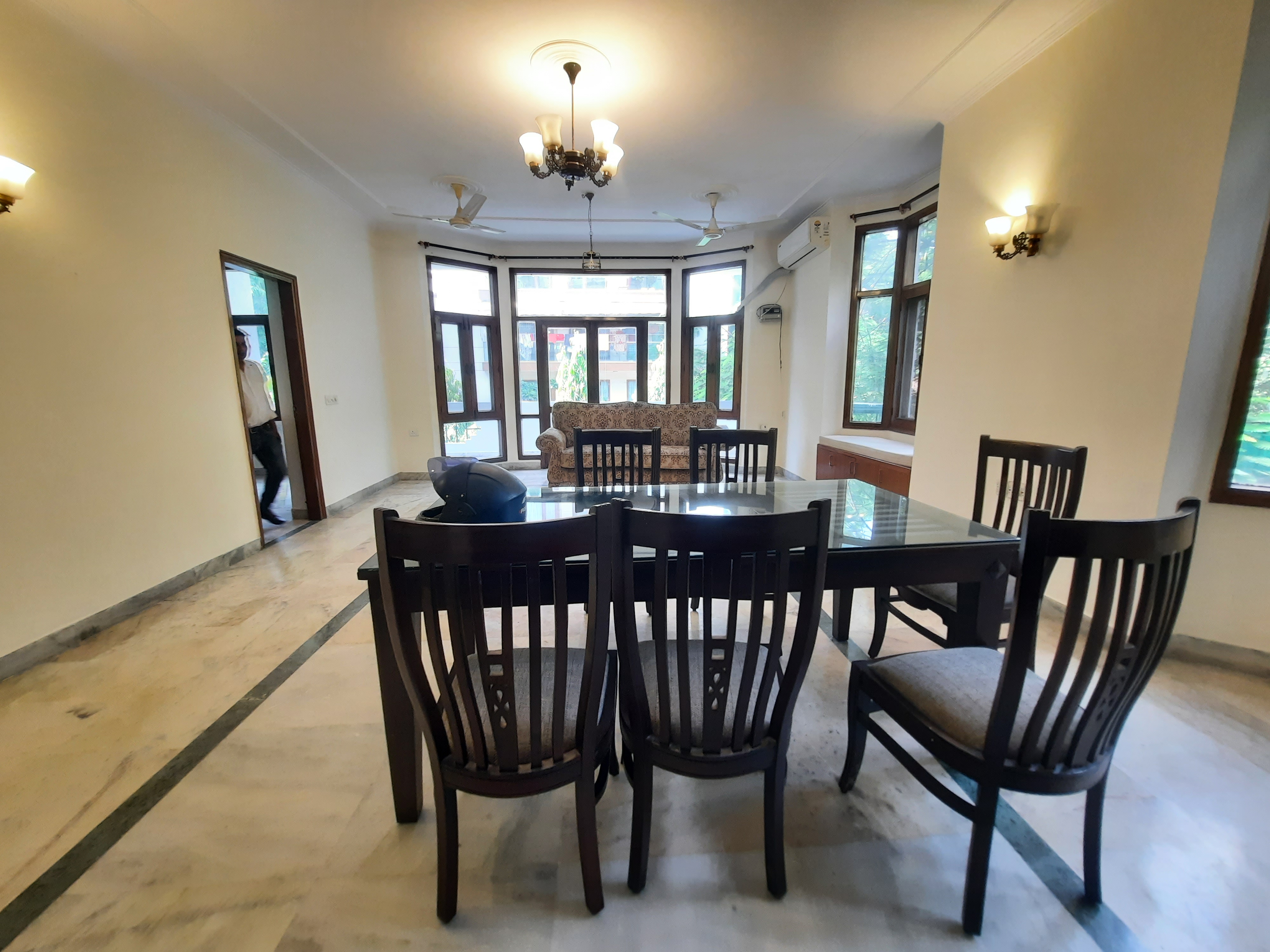 3 BHK + Servant Room Builder Floor For Rent in Boutique Residential Apartments G-88
