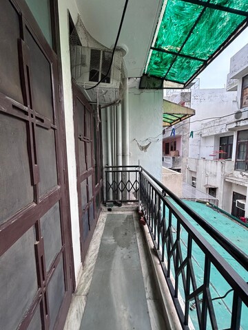 Balcony in 3 BHK Builder Floor at Uday Arden 45, Sector 45 – for Rent