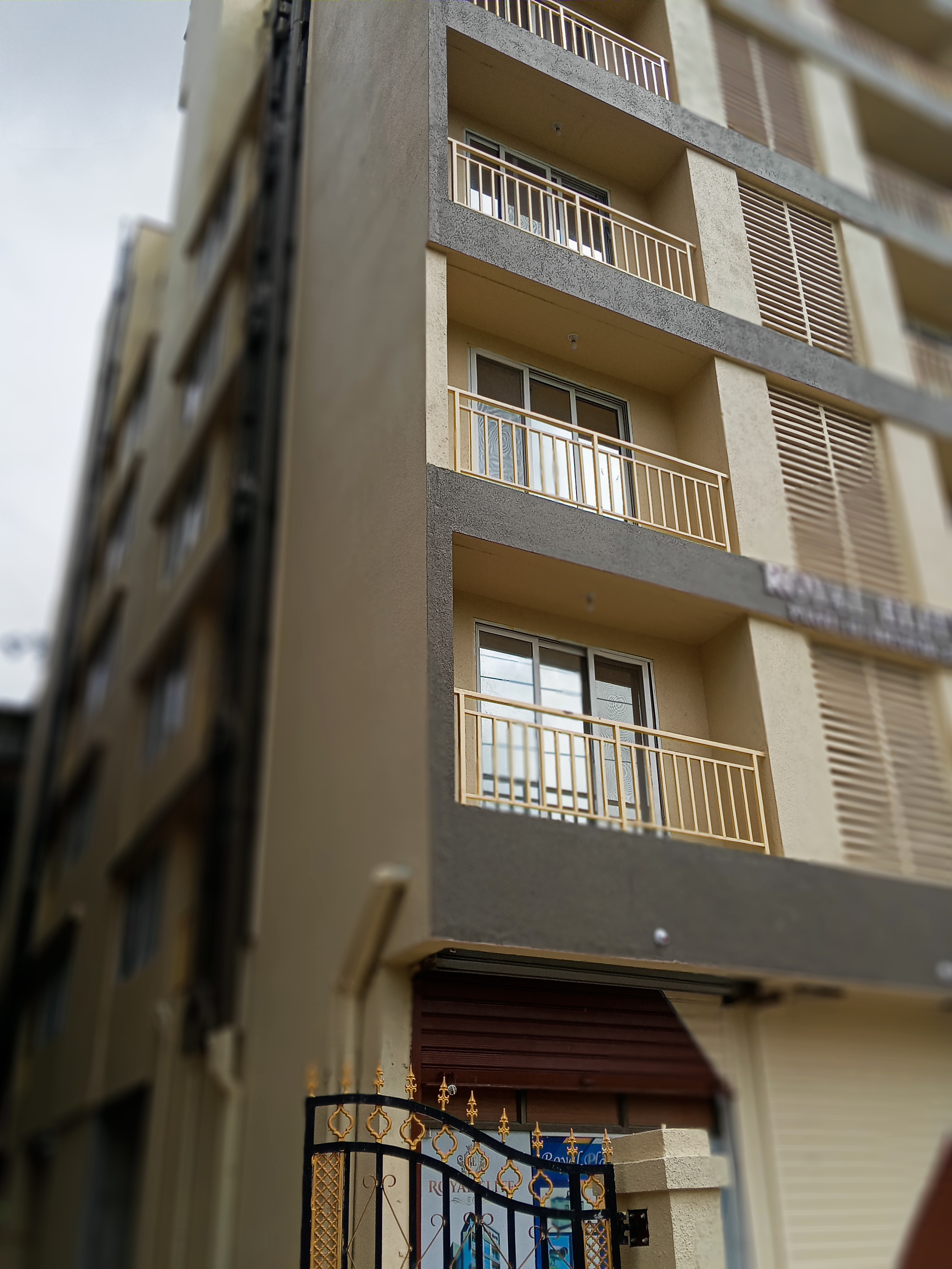 1 BHK Apartment For Sale in Bukhari Real Estate Consu