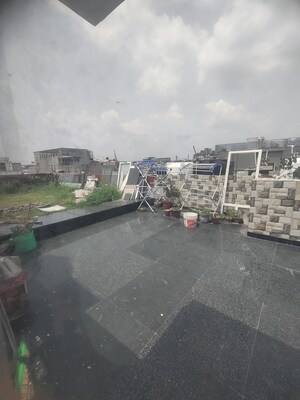 Parking in 4 BHK Builder Floor at Greater Kailash I – for Sale