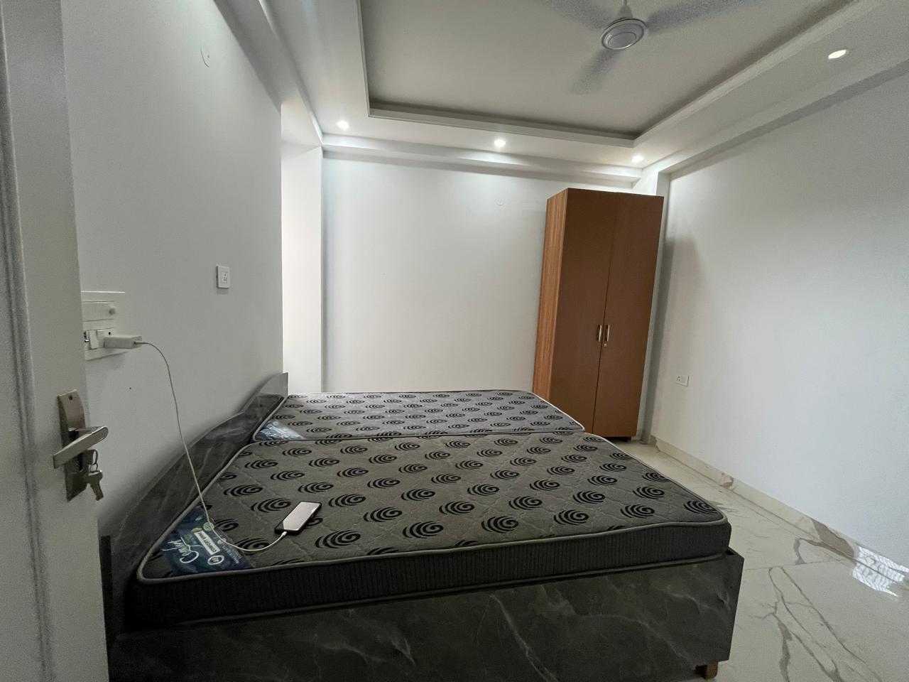 3 BHK Builder Floor For Rent in Vasant Kunj Enclave