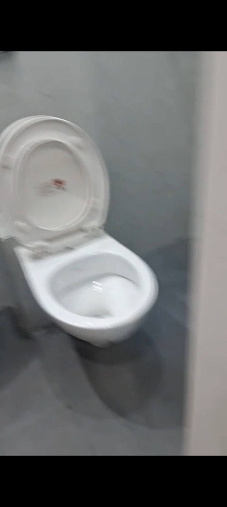 Bathroom, nisarg-chs-goregaon-east 1 Bedroom 410 Sq.Ft. Apartment In Goregaon East Mumbai 9000891