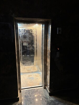 Building Lobby in 3 BHK Builder Floor at New Industrial Township 5 – for Sale