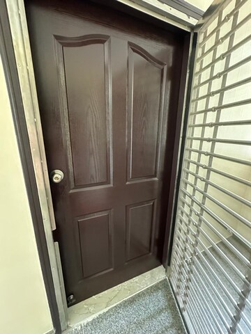 Building Lobby in 3 BHK Apartment at H R Buildcon Elite Homz, Sector 77 – for Rent