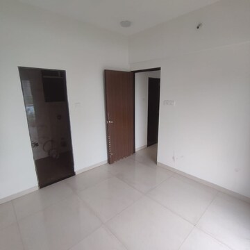 Room in 1 BHK Apartment at Re Form Delta House, Goregaon East – for Sale