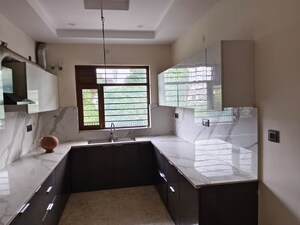 Team Area in 3.5 BHK Builder Floor at New Industrial Township 5 – for Sale