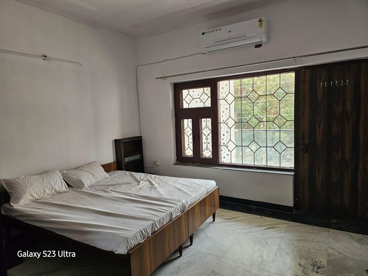 Master Bedroom, sector 45 2 Bedroom 1400 Sq.Ft. Builder Floor In Sector 45 Gurgaon 9000955