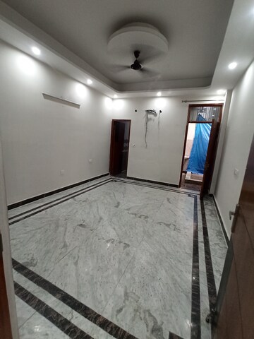 Furnished Amenities in 3.5 BHK Independent House at Sector 116 – for Rent