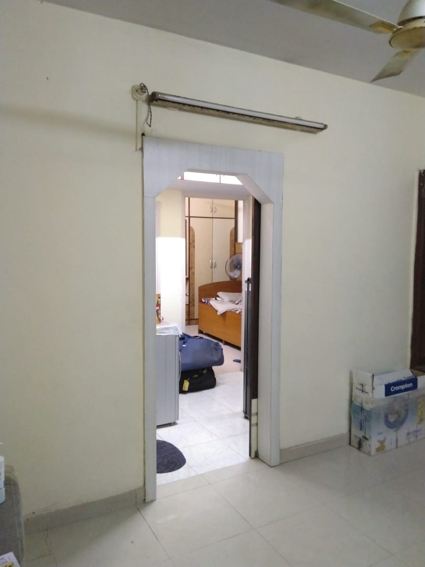 1 BHK + Pooja Room Apartment For Rent in Dosti Estates