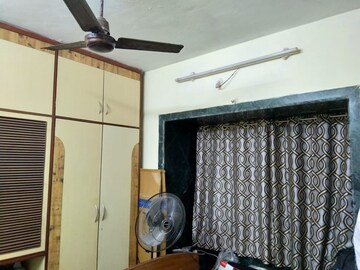 Furnished Amenities in 1 BHK Apartment at Dosti Estates, Wadala East – for Rent